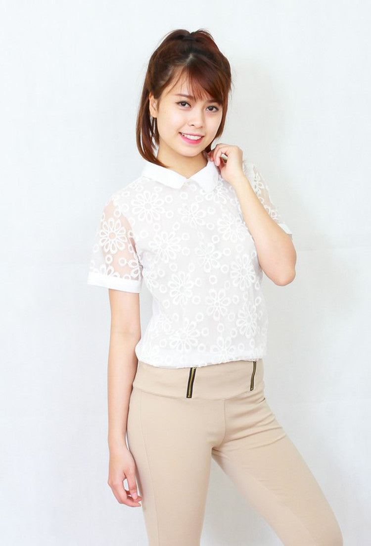 White flowers lace shirt